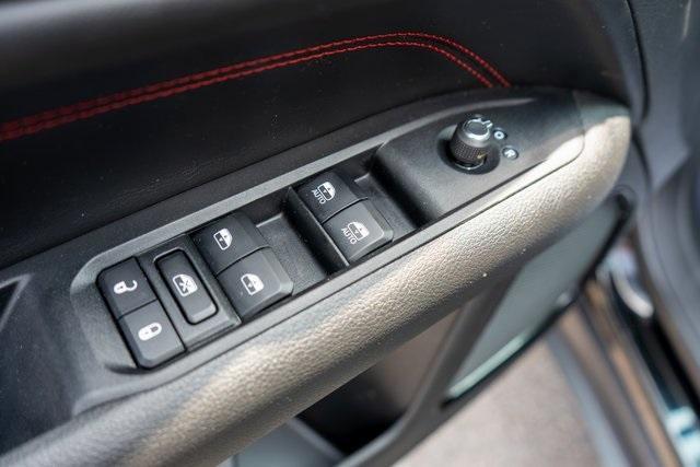 used 2022 Jeep Compass car, priced at $24,999