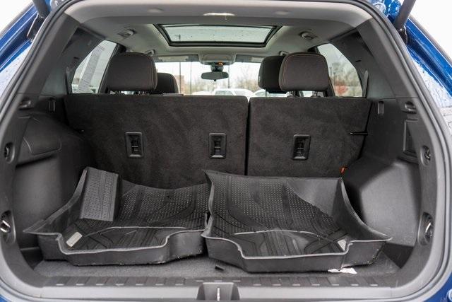 used 2022 Chevrolet Equinox car, priced at $22,000