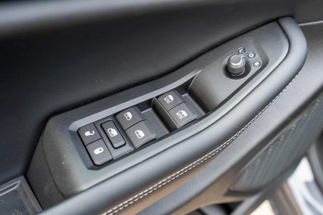 new 2025 Jeep Grand Cherokee L car, priced at $43,499