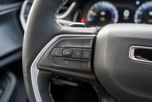 new 2025 Jeep Grand Cherokee L car, priced at $43,499