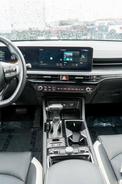 used 2025 Kia K5 car, priced at $28,000