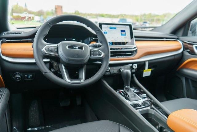 new 2025 Jeep Compass car, priced at $33,907