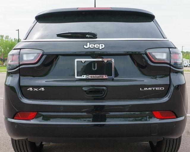 new 2025 Jeep Compass car, priced at $32,918