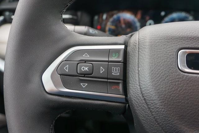 new 2025 Jeep Compass car, priced at $32,918