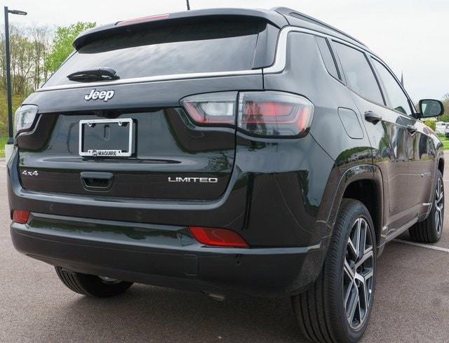 new 2025 Jeep Compass car, priced at $32,918