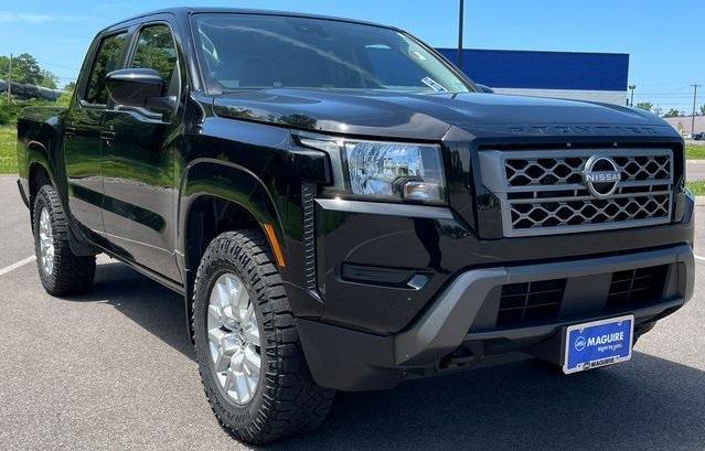 used 2022 Nissan Frontier car, priced at $28,999