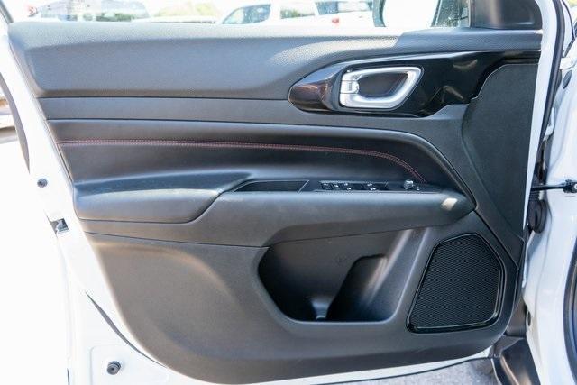 used 2023 Jeep Compass car, priced at $24,999