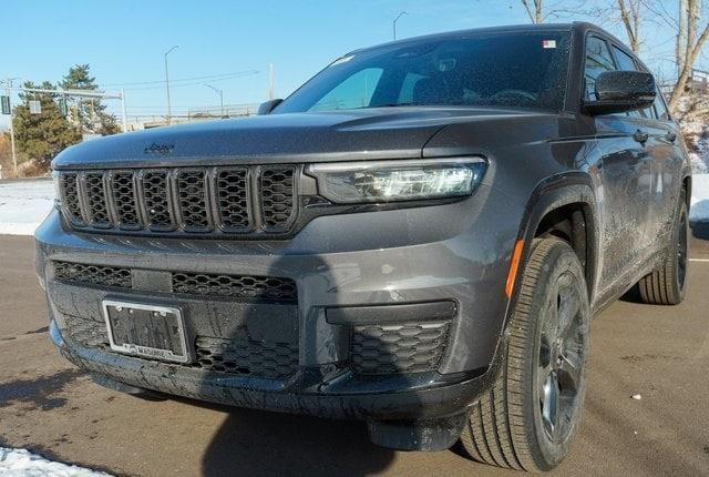 new 2025 Jeep Grand Cherokee L car, priced at $43,999