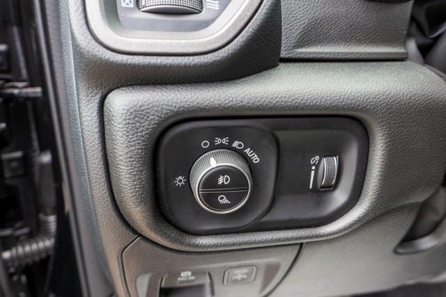 new 2025 Ram 1500 car, priced at $47,414