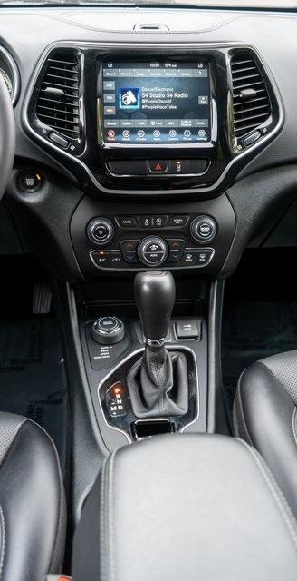 used 2022 Jeep Cherokee car, priced at $23,999