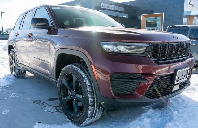 new 2025 Jeep Grand Cherokee car, priced at $42,499