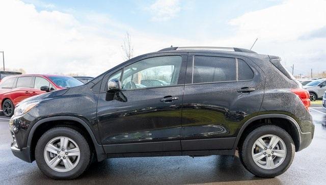 used 2022 Chevrolet Trax car, priced at $18,999
