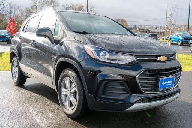 used 2022 Chevrolet Trax car, priced at $18,999