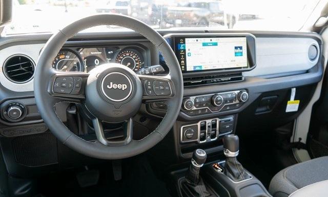 new 2025 Jeep Wrangler car, priced at $47,195