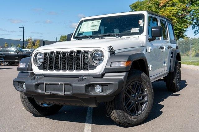 new 2025 Jeep Wrangler car, priced at $47,195