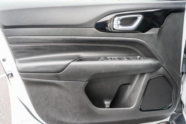 used 2022 Jeep Compass car, priced at $21,999