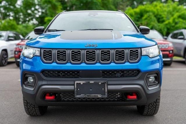 new 2024 Jeep Compass car, priced at $32,999