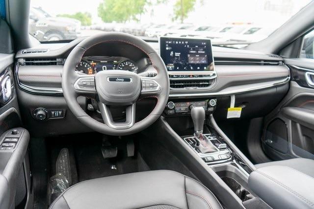 new 2024 Jeep Compass car, priced at $32,999