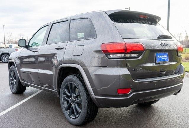 used 2020 Jeep Grand Cherokee car, priced at $25,000