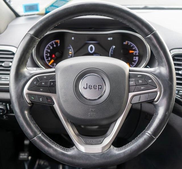 used 2020 Jeep Grand Cherokee car, priced at $25,000