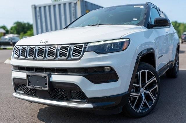 new 2024 Jeep Compass car, priced at $31,499