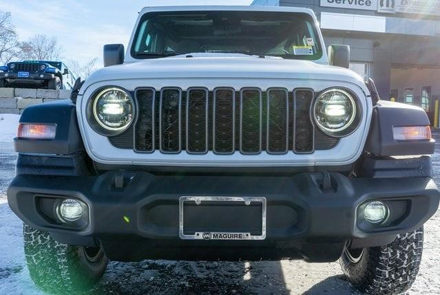 new 2025 Jeep Wrangler car, priced at $44,999