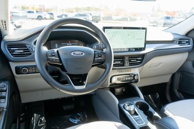 used 2025 Ford Escape car, priced at $25,499