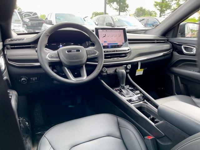 new 2024 Jeep Compass car, priced at $27,729