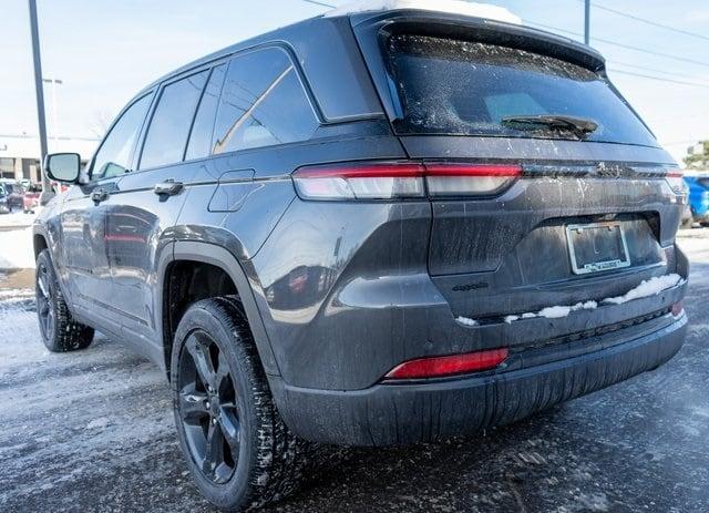 new 2025 Jeep Grand Cherokee car, priced at $42,499