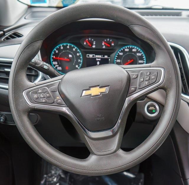 used 2021 Chevrolet Equinox car, priced at $19,999