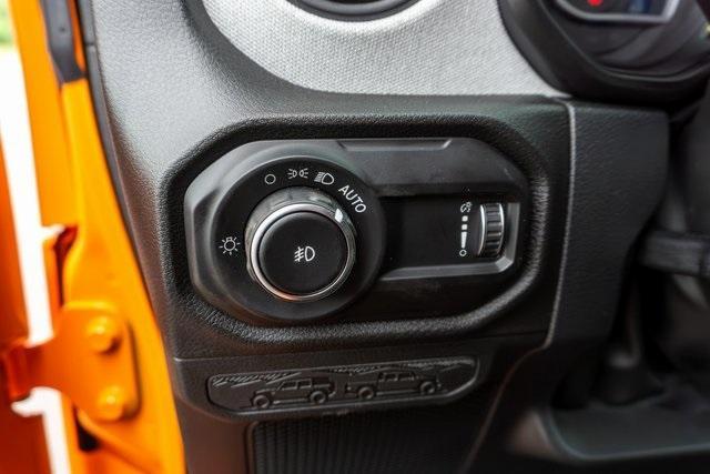 new 2025 Jeep Wrangler car, priced at $42,587