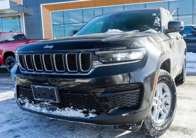 new 2025 Jeep Grand Cherokee car, priced at $37,499