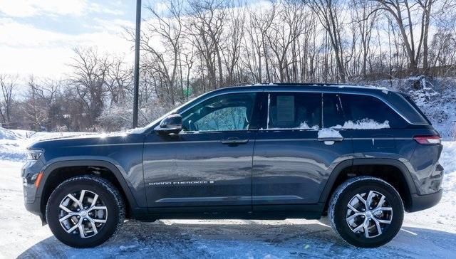 used 2024 Jeep Grand Cherokee car, priced at $42,000