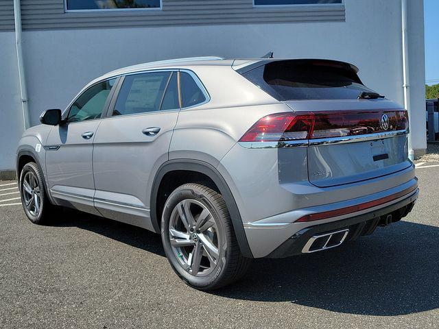 new 2024 Volkswagen Atlas Cross Sport car, priced at $45,191