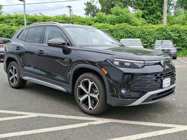 new 2025 Volkswagen Tiguan car