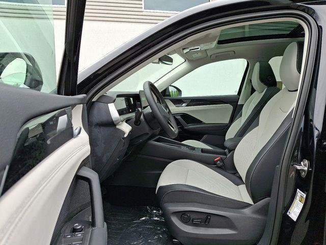 new 2025 Volkswagen Tiguan car