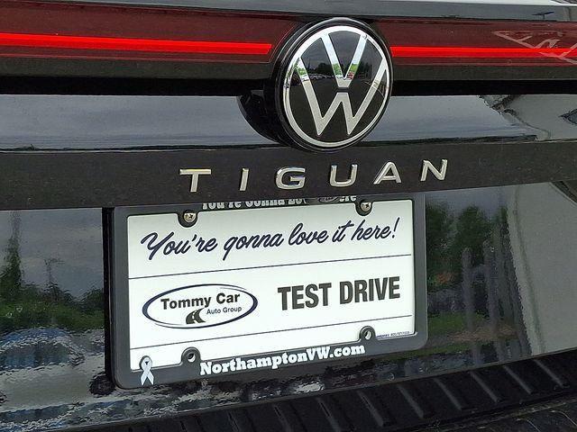 new 2025 Volkswagen Tiguan car