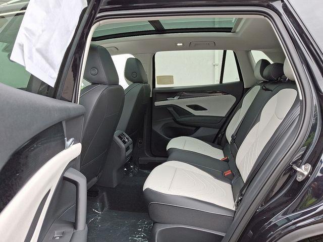 new 2025 Volkswagen Tiguan car