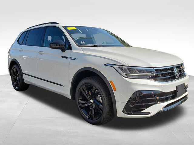 new 2024 Volkswagen Tiguan car, priced at $34,663