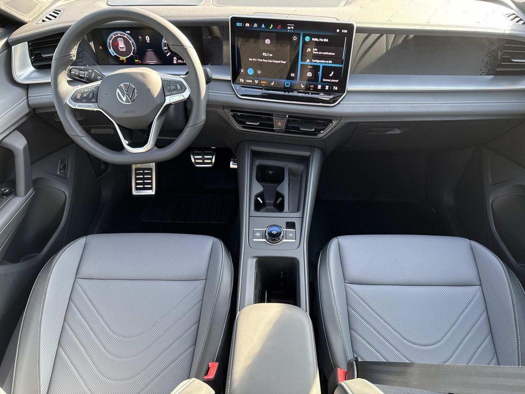new 2025 Volkswagen Tiguan car, priced at $38,570