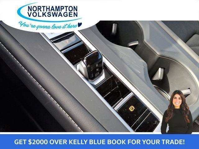 new 2025 Volkswagen Atlas car