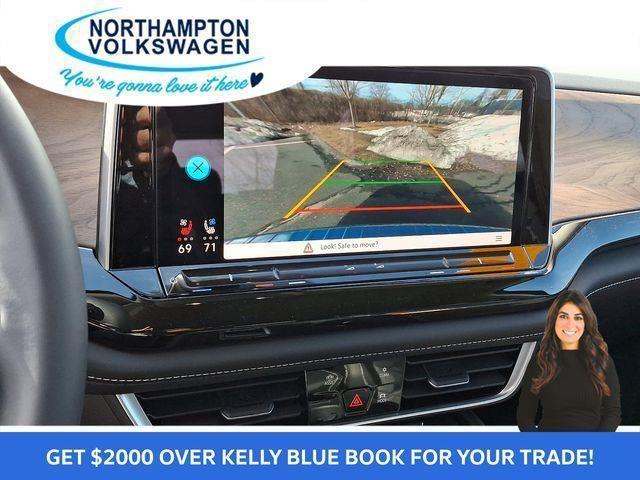 new 2025 Volkswagen Atlas car