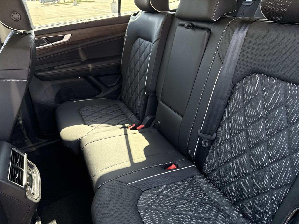 new 2026 Volkswagen Atlas car, priced at $55,714