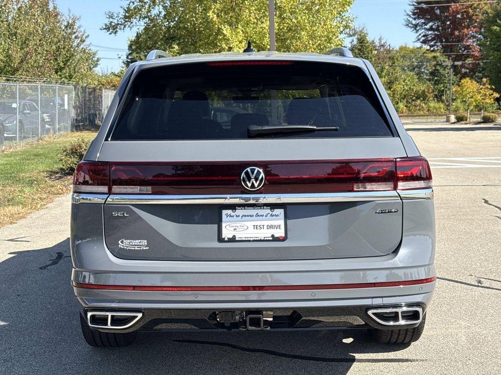new 2026 Volkswagen Atlas car, priced at $55,714