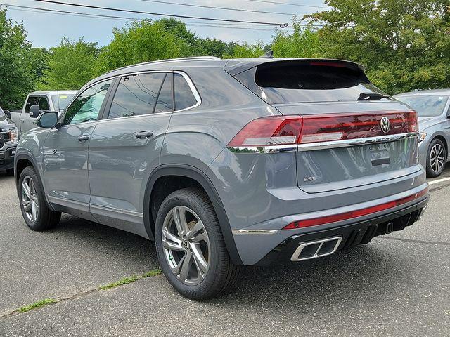 new 2024 Volkswagen Atlas Cross Sport car, priced at $43,100