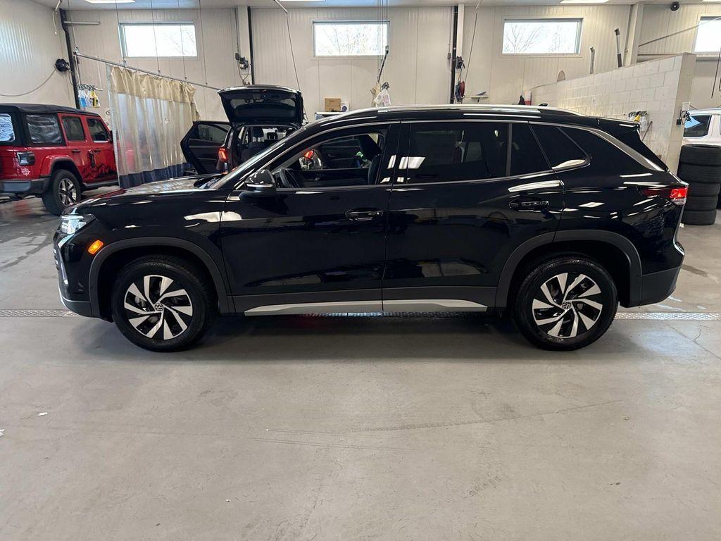 new 2026 Volkswagen Tiguan car, priced at $35,072