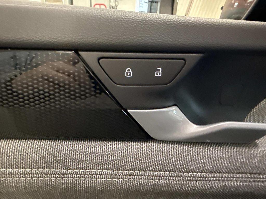 new 2026 Volkswagen Tiguan car, priced at $35,072