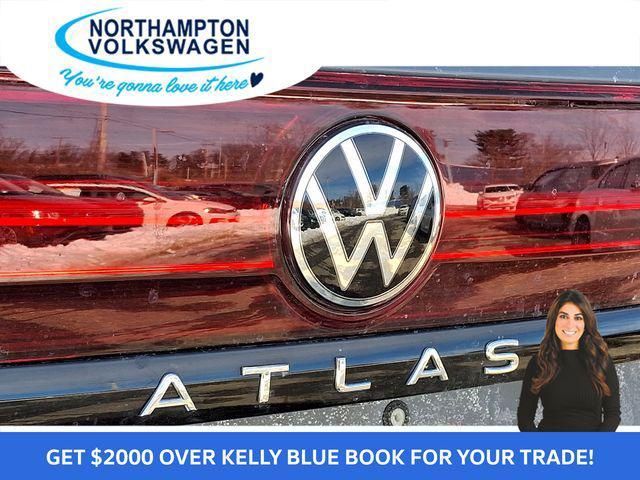 new 2025 Volkswagen Atlas car, priced at $46,728
