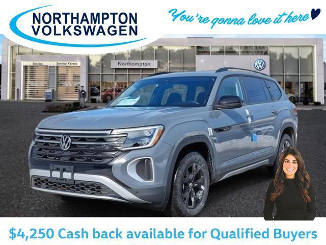 new 2025 Volkswagen Atlas car, priced at $43,478