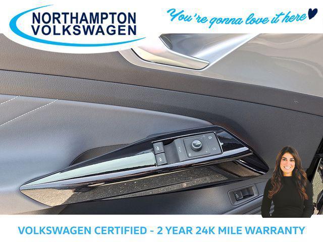 used 2023 Volkswagen ID.4 car, priced at $27,998